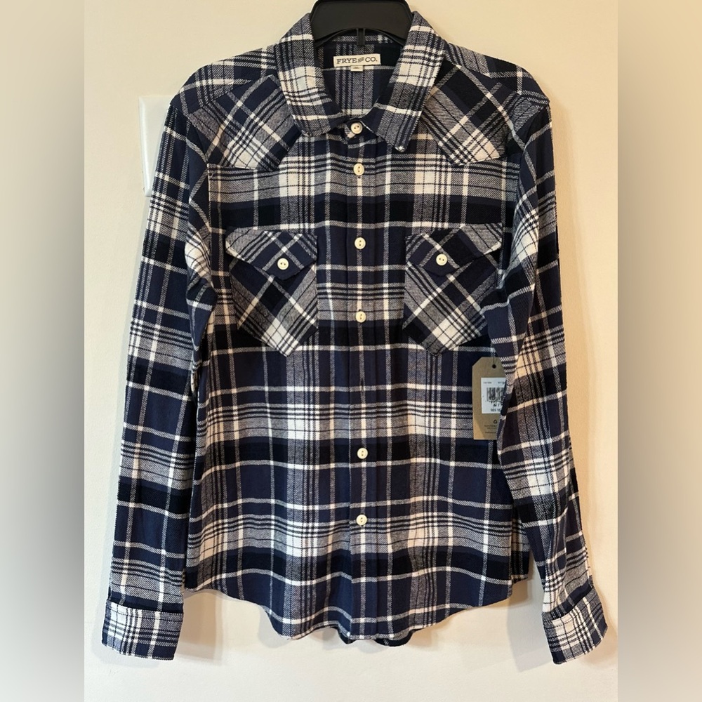 Frye and Co Men’s Navy Plaid Button Down Flannel Shirt NWT Size Medium